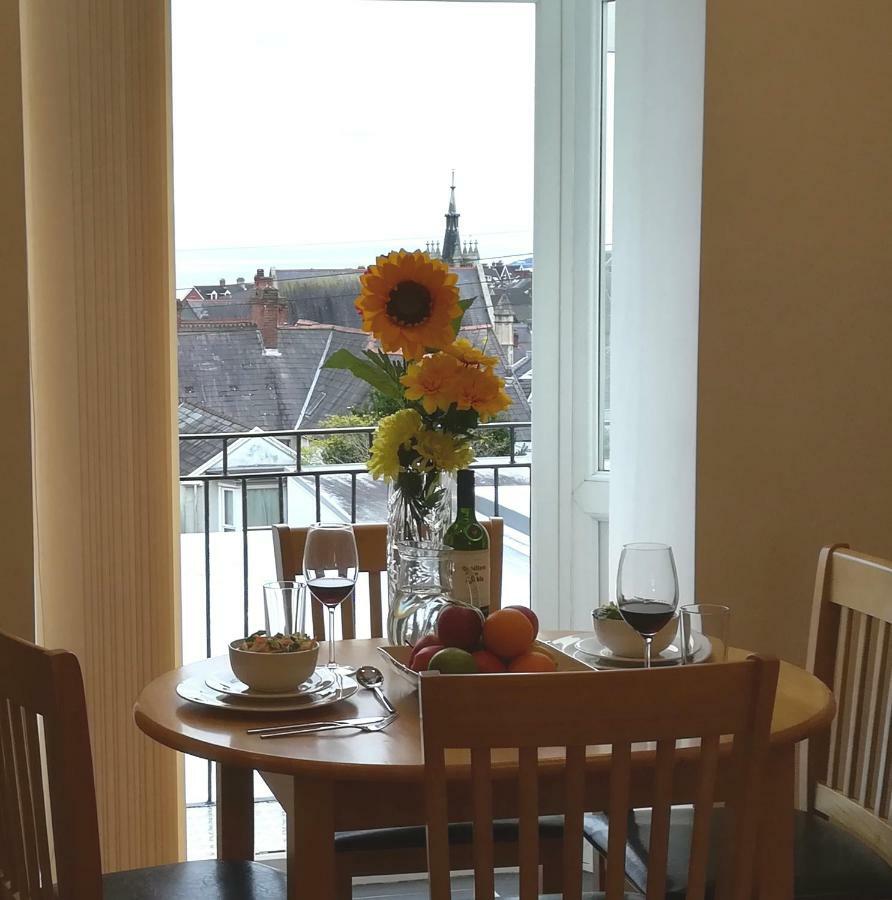 Apartment Modern, 1 Bedroom Apartment, Uplands,